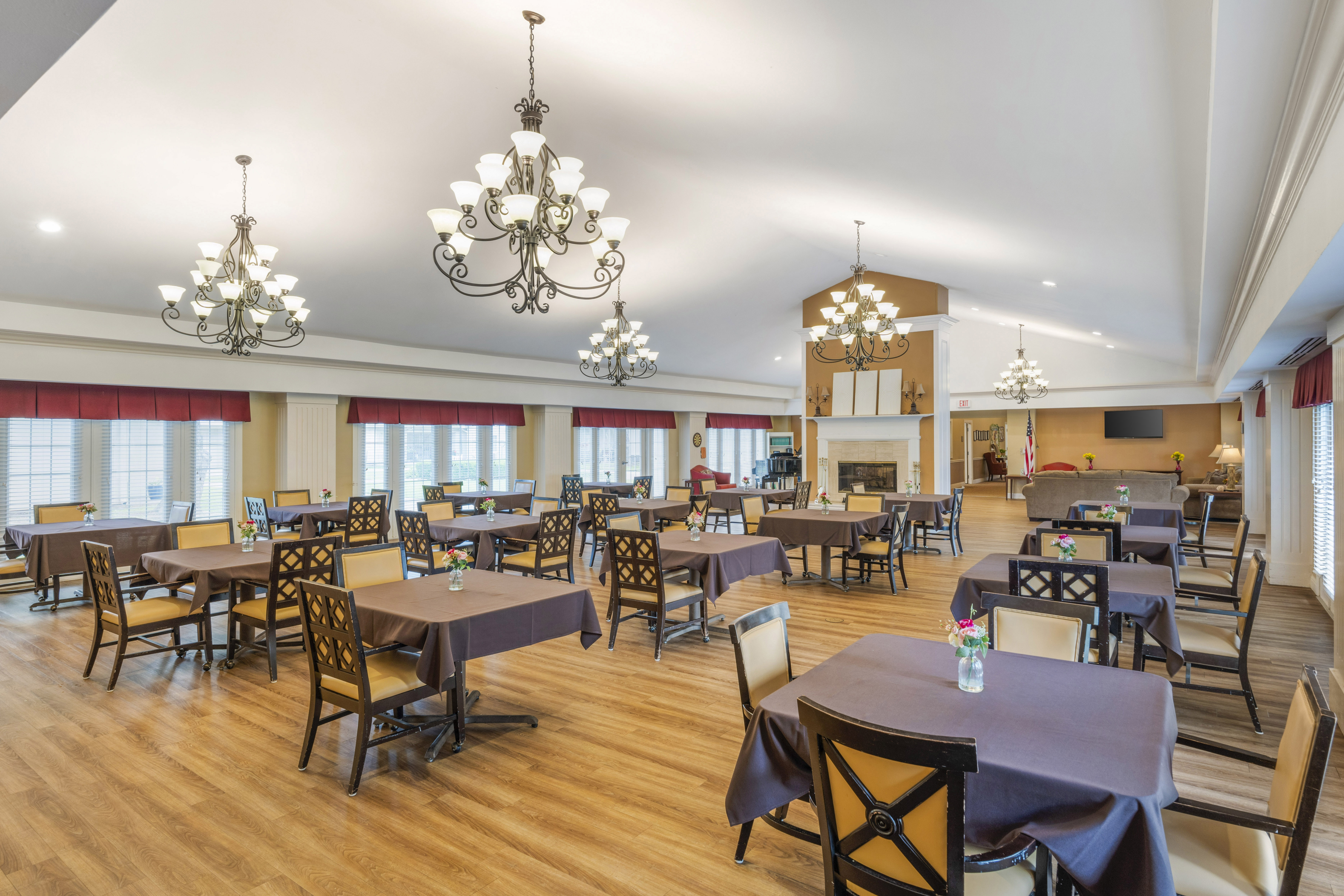 Brookdale Shreveport Dining Room