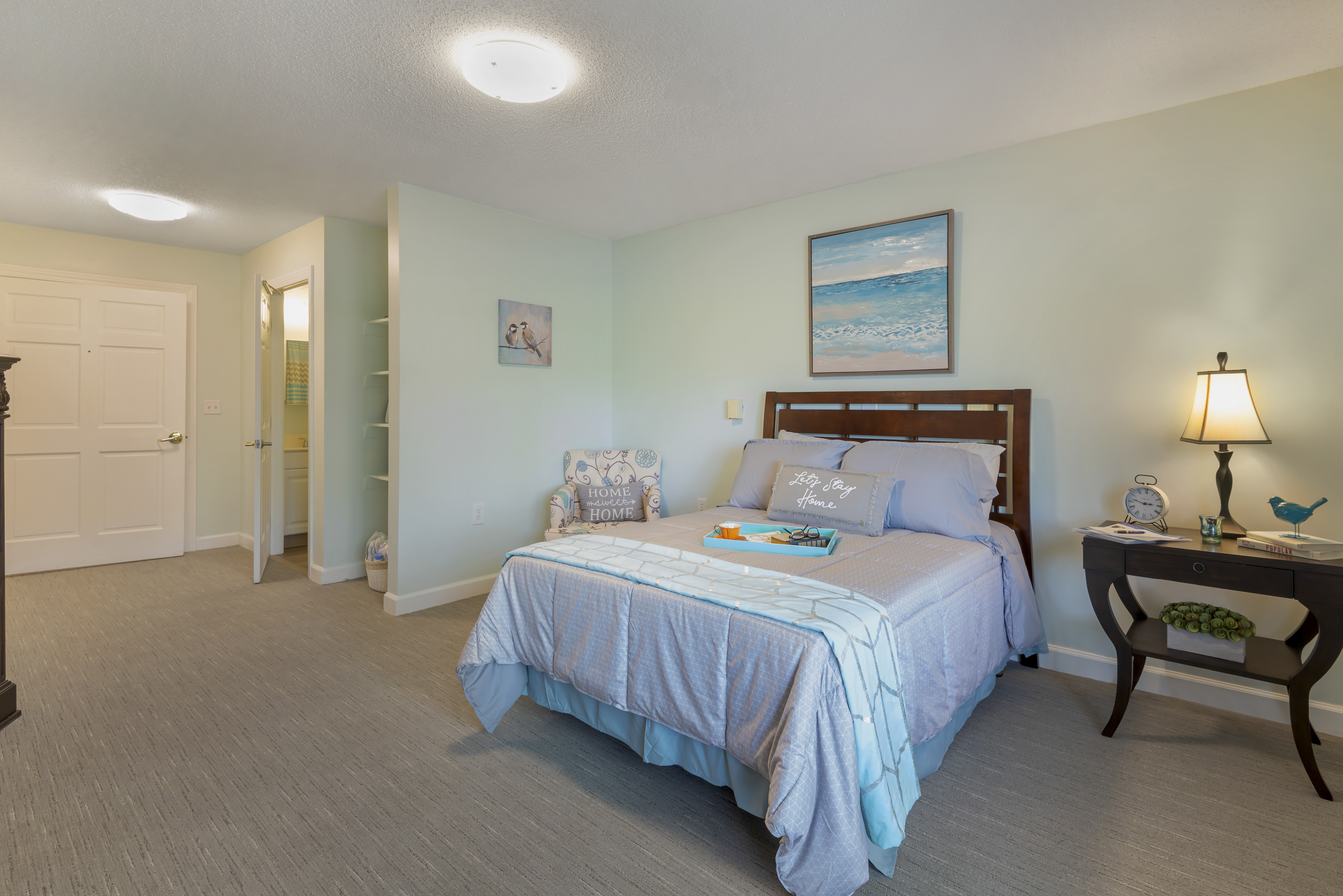 skeet-club-apartment-bedroom