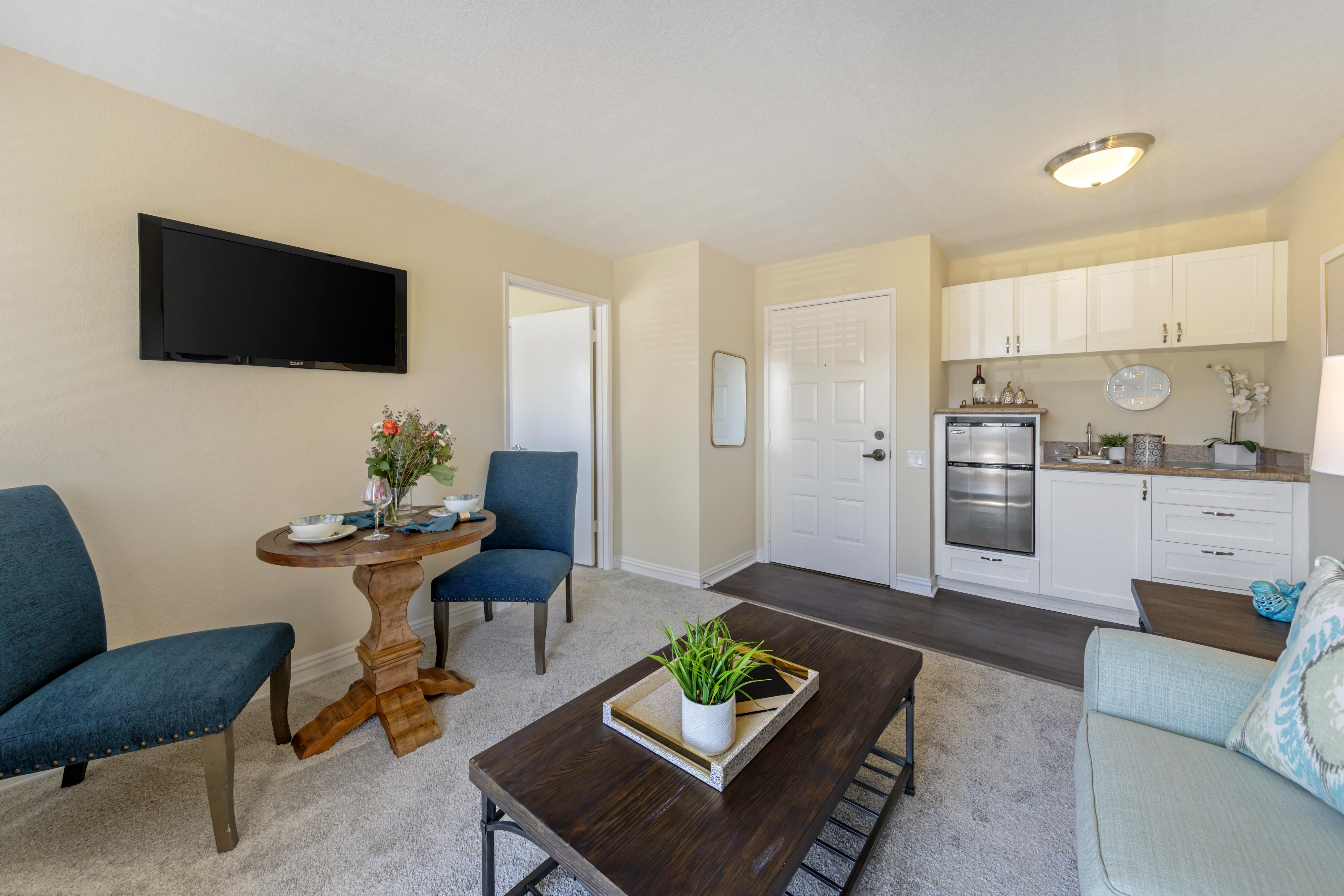 south-bay-ca-apartment-kitchen