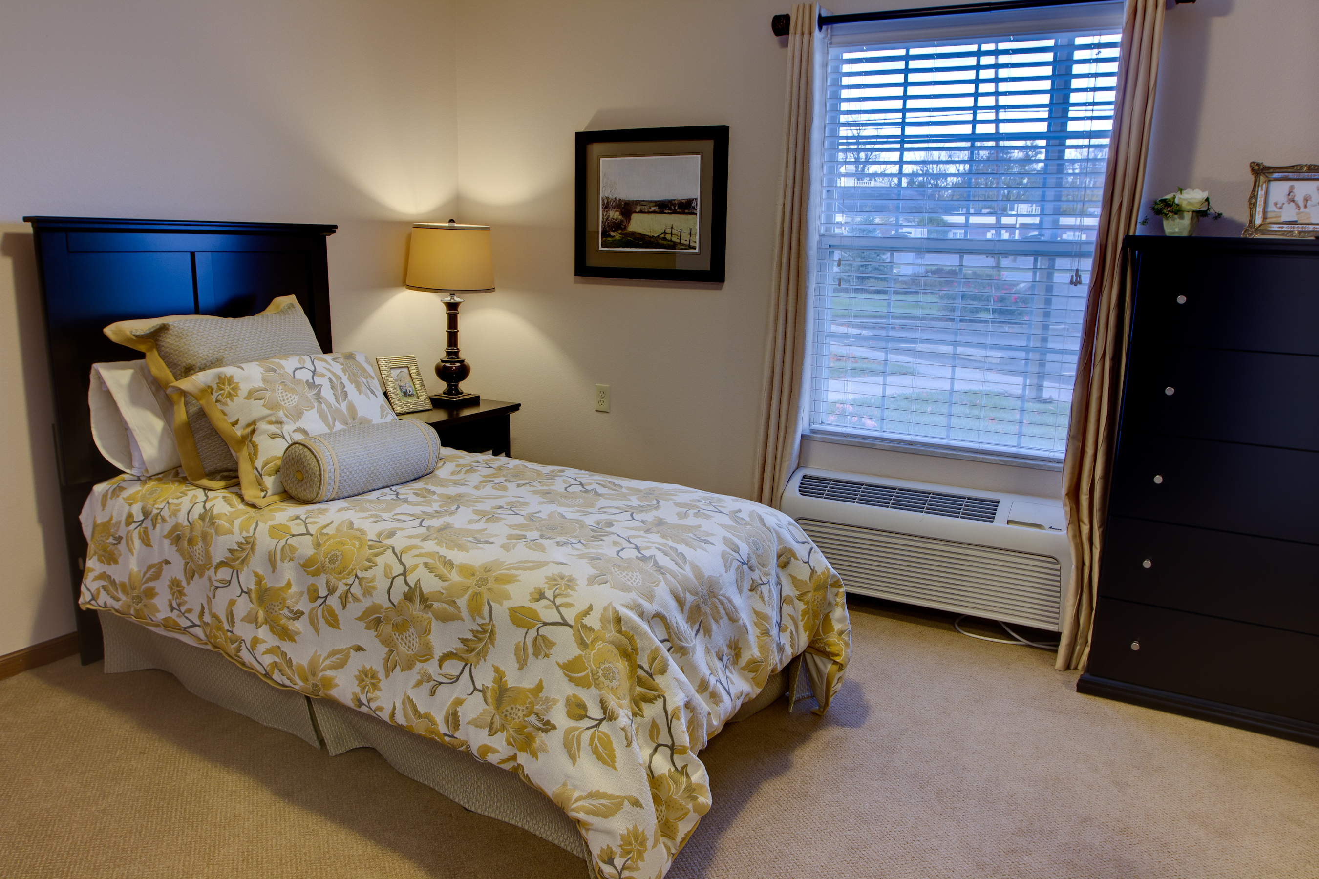 1-springdale-bedroom