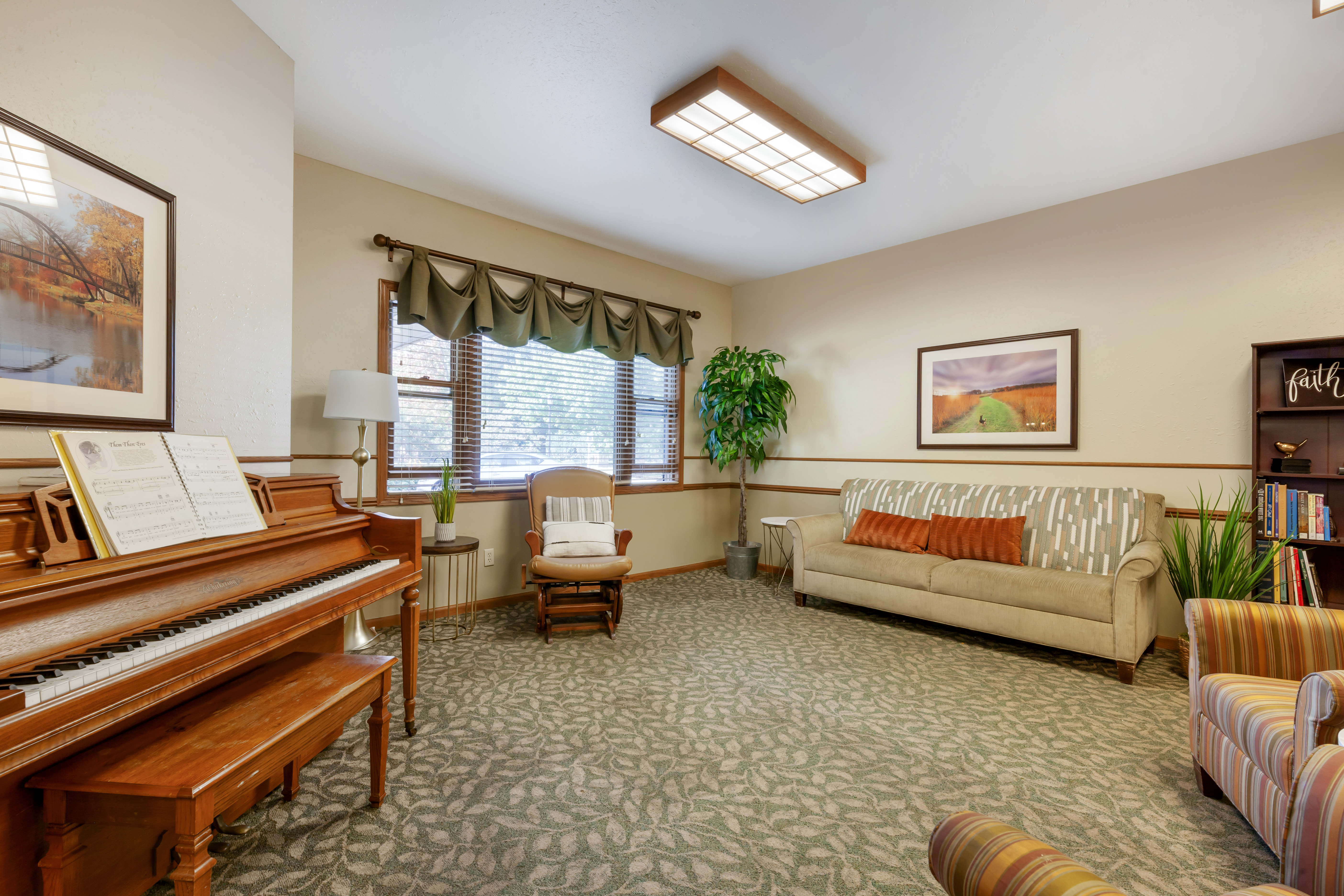 Sun Prarie Community Living Room