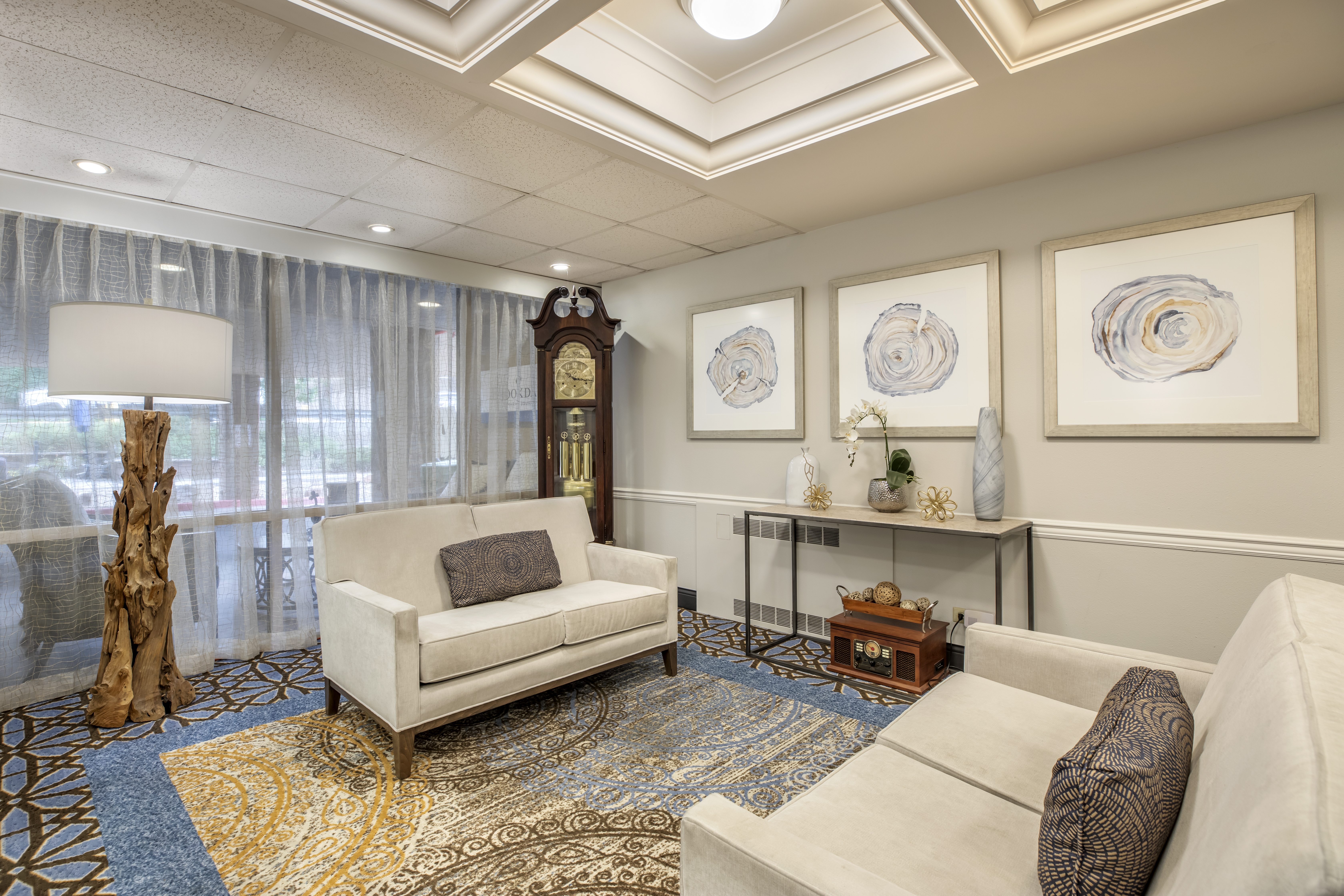 1-tamarac-square-community-living-room
