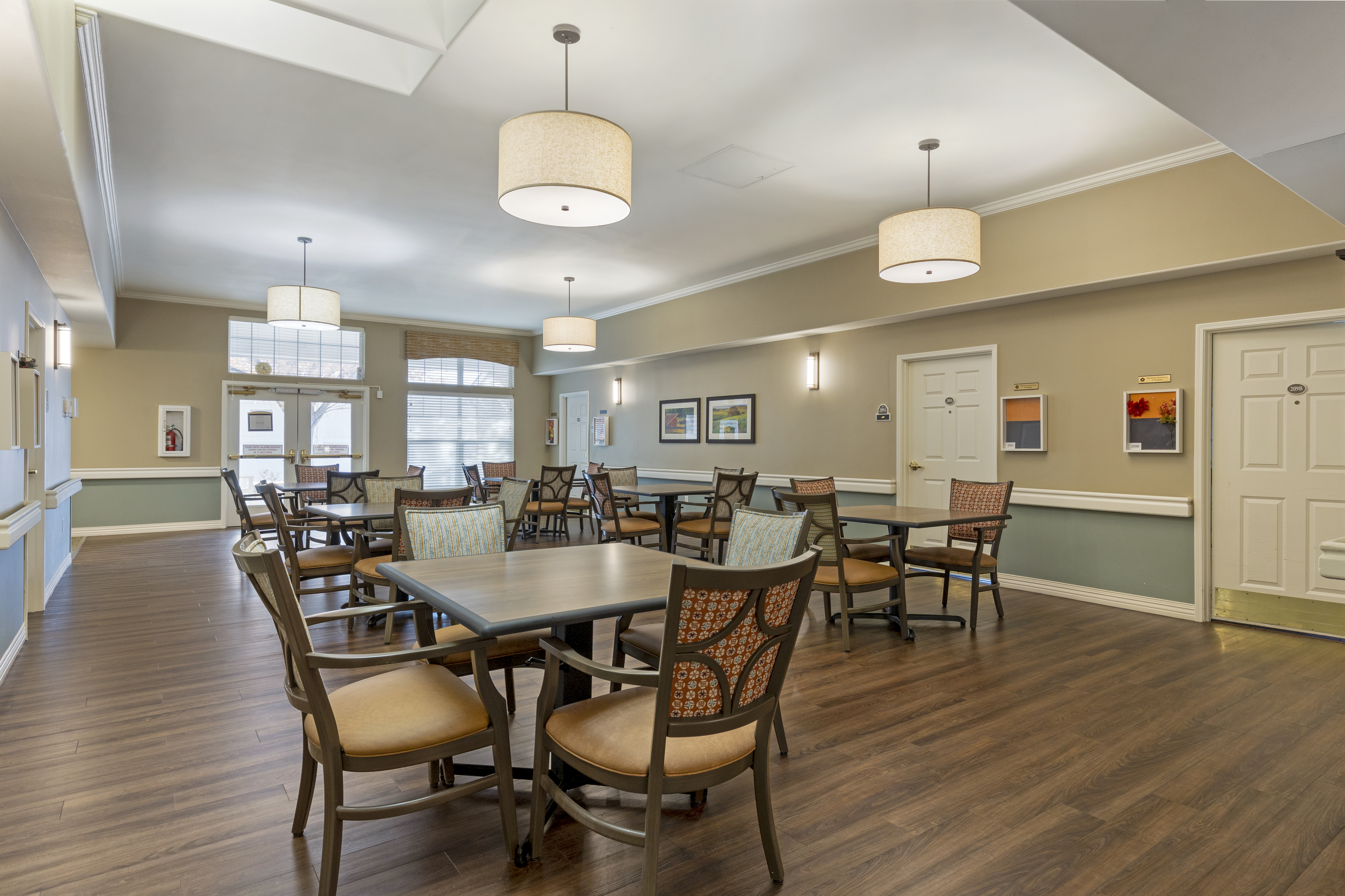 3-torbett-dining-room