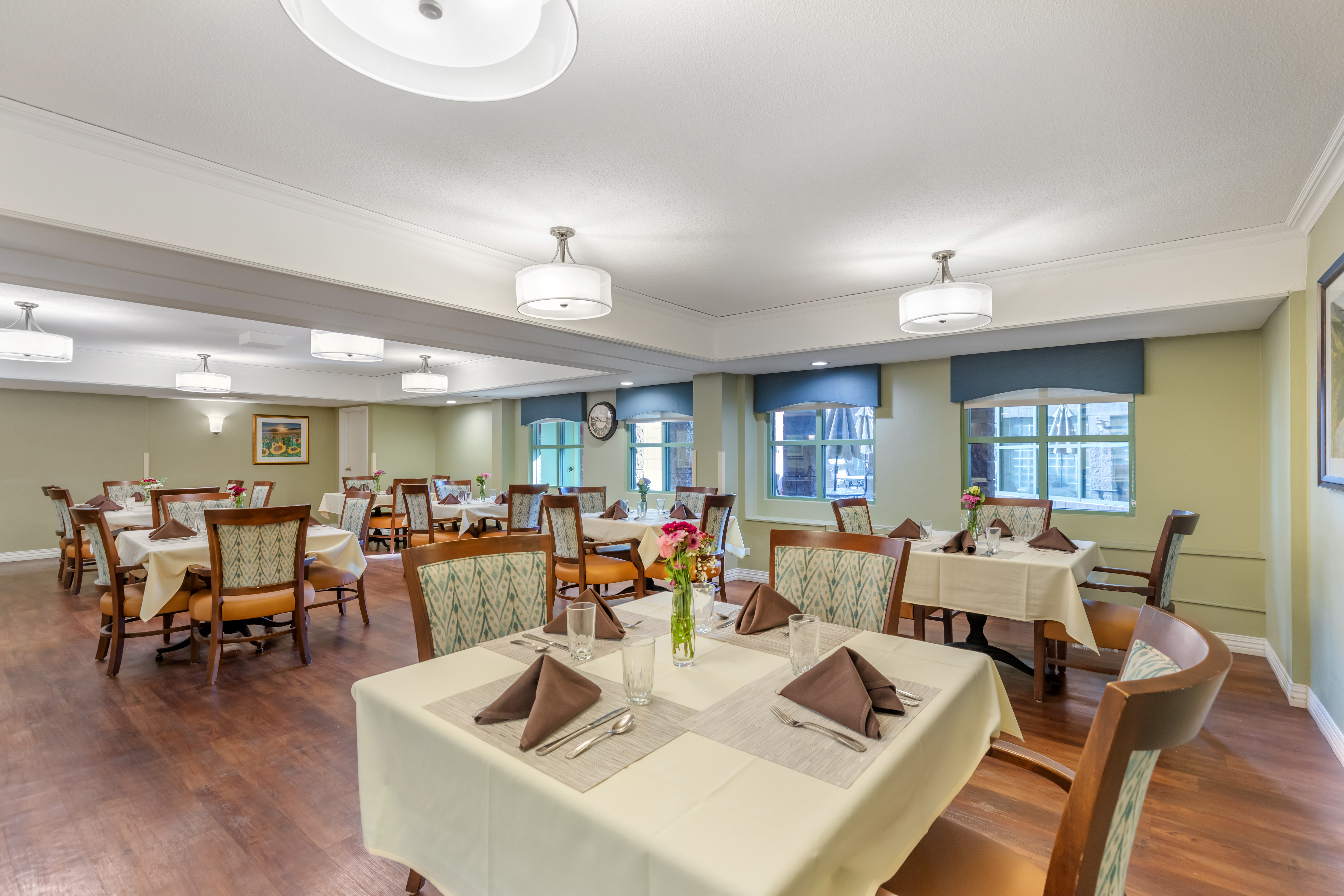 university-park-co-formal-dining