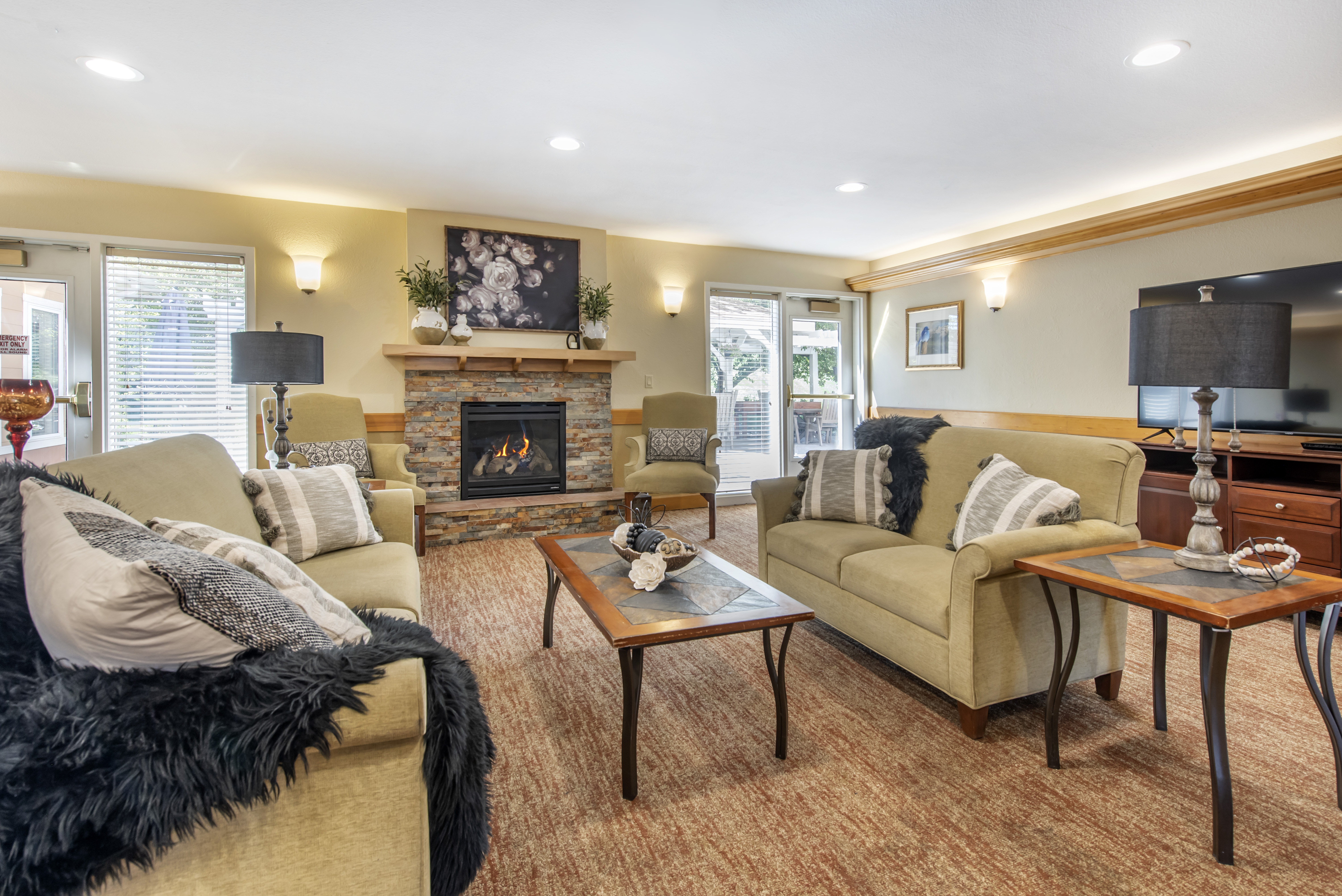 1-vista-grande-fireplace
