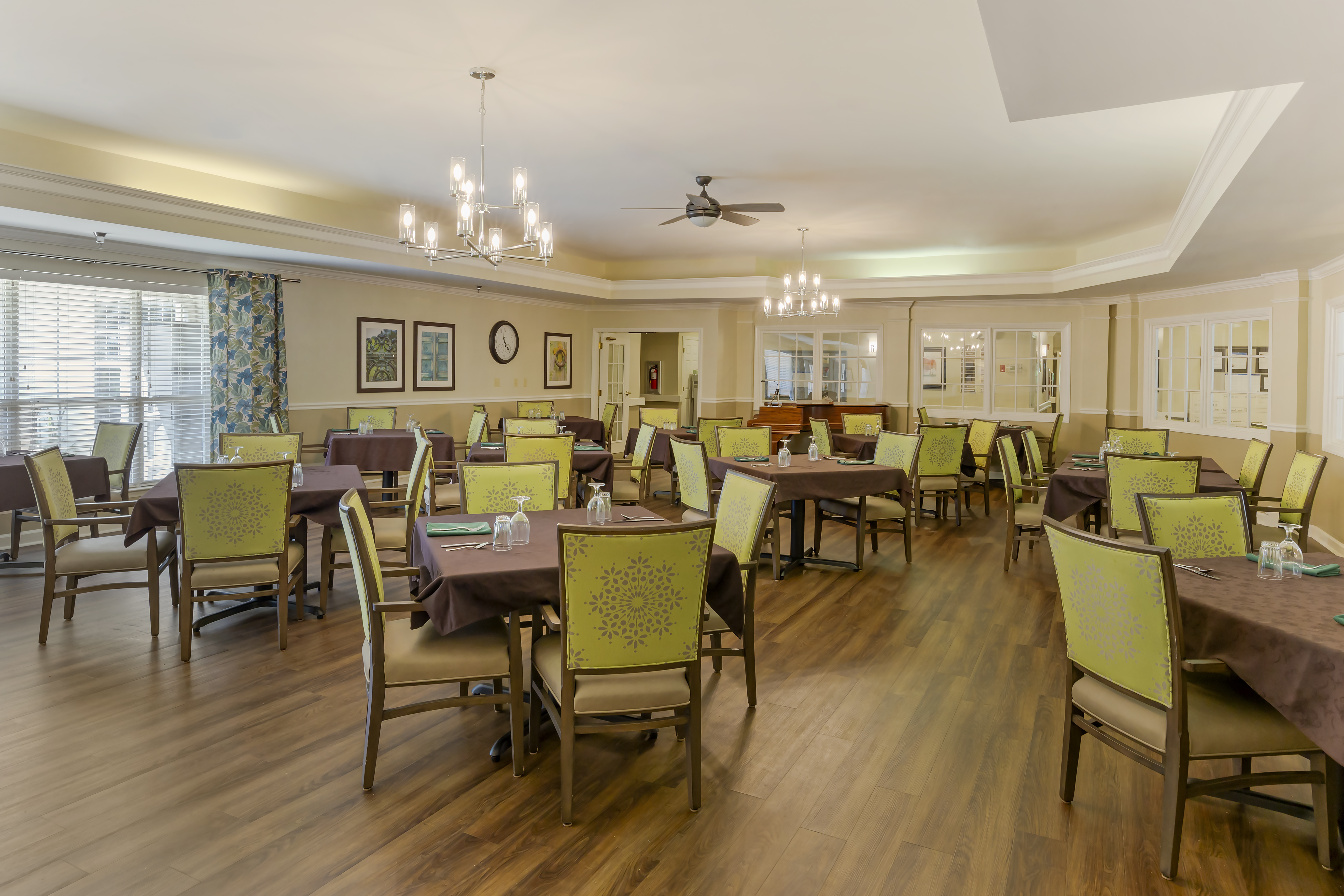 3-wake-forest-dining-room