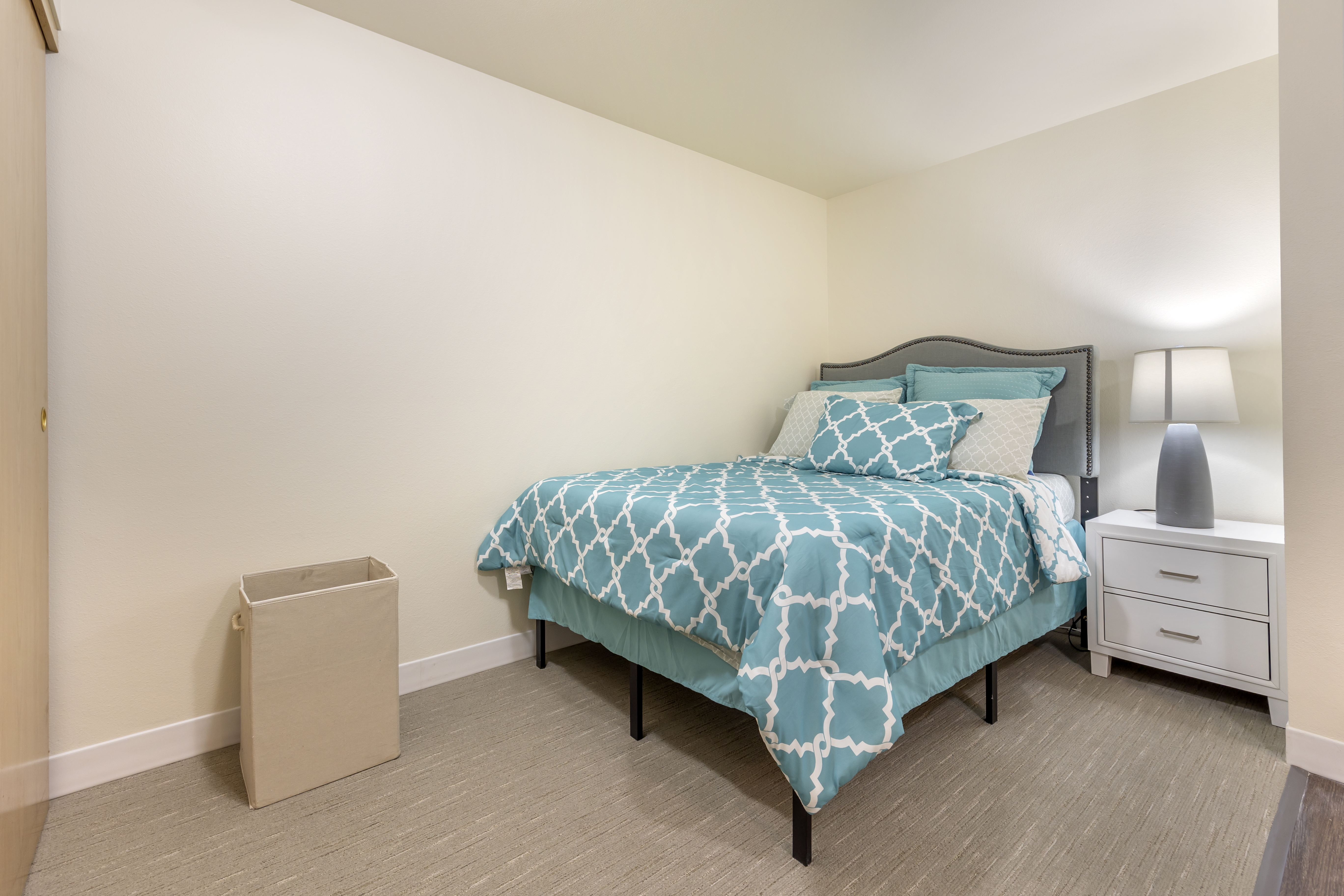 walla-walla-apartment-bedroom