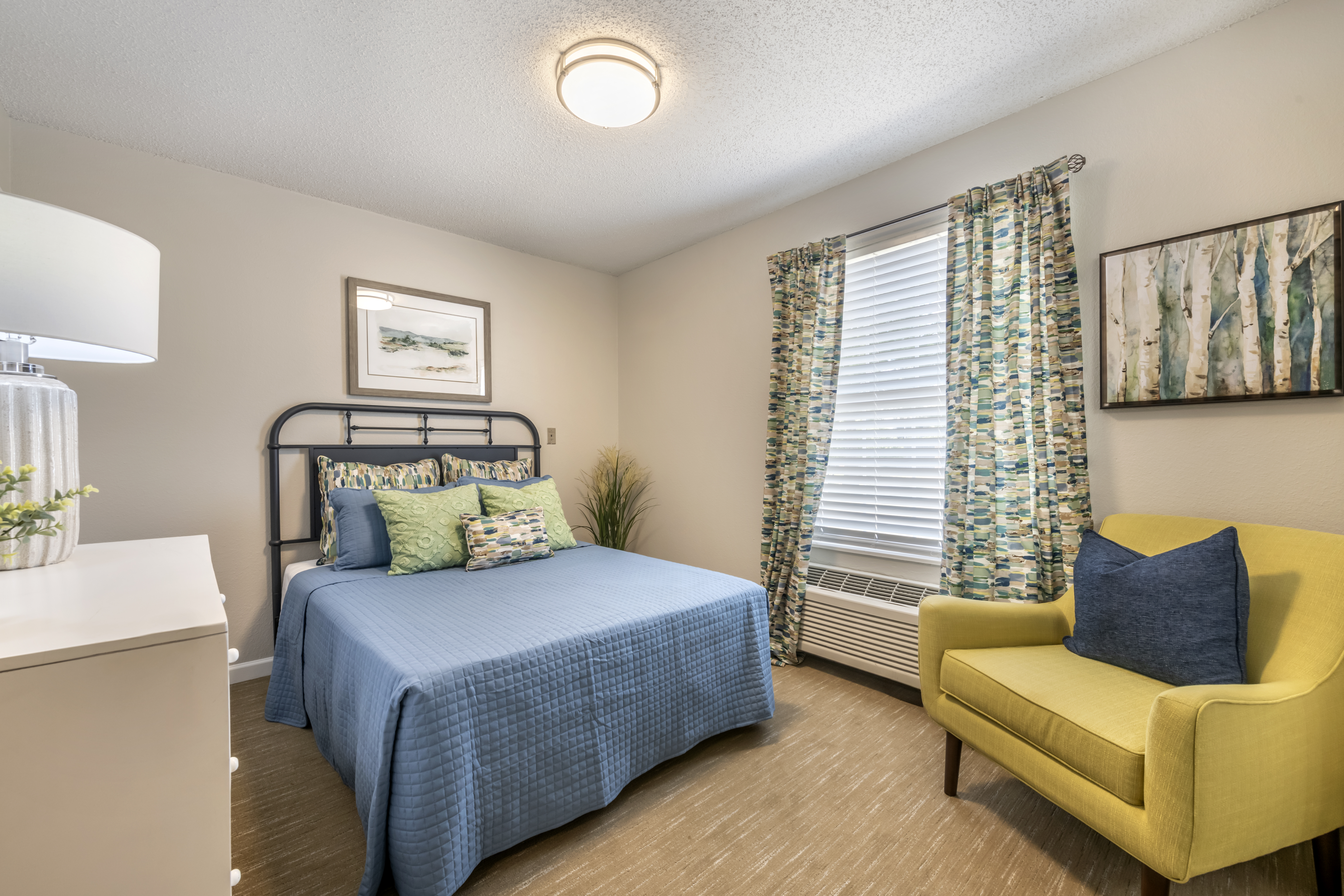 waxahachie-apartment-bedroom