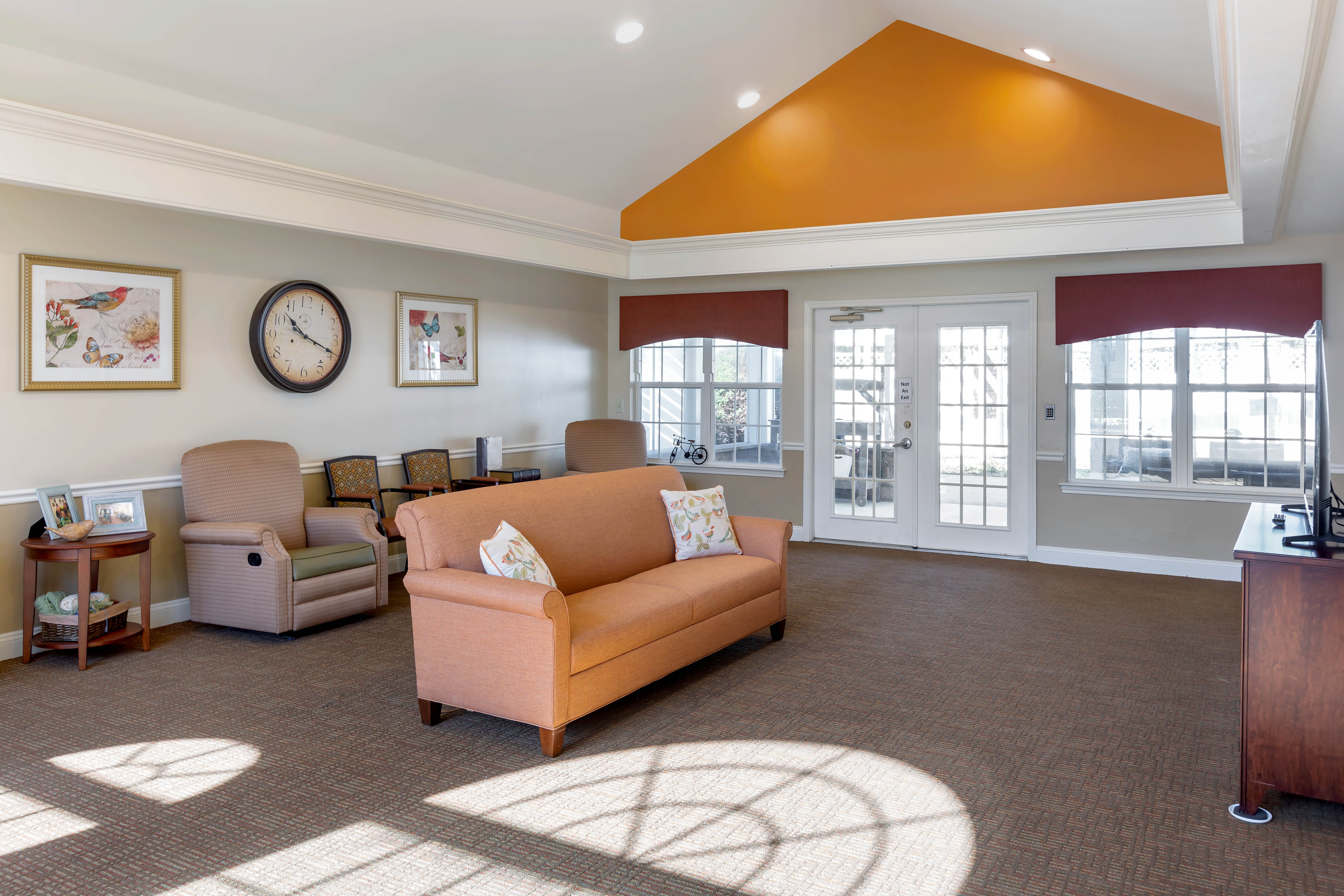 1-westampton-community-living-room