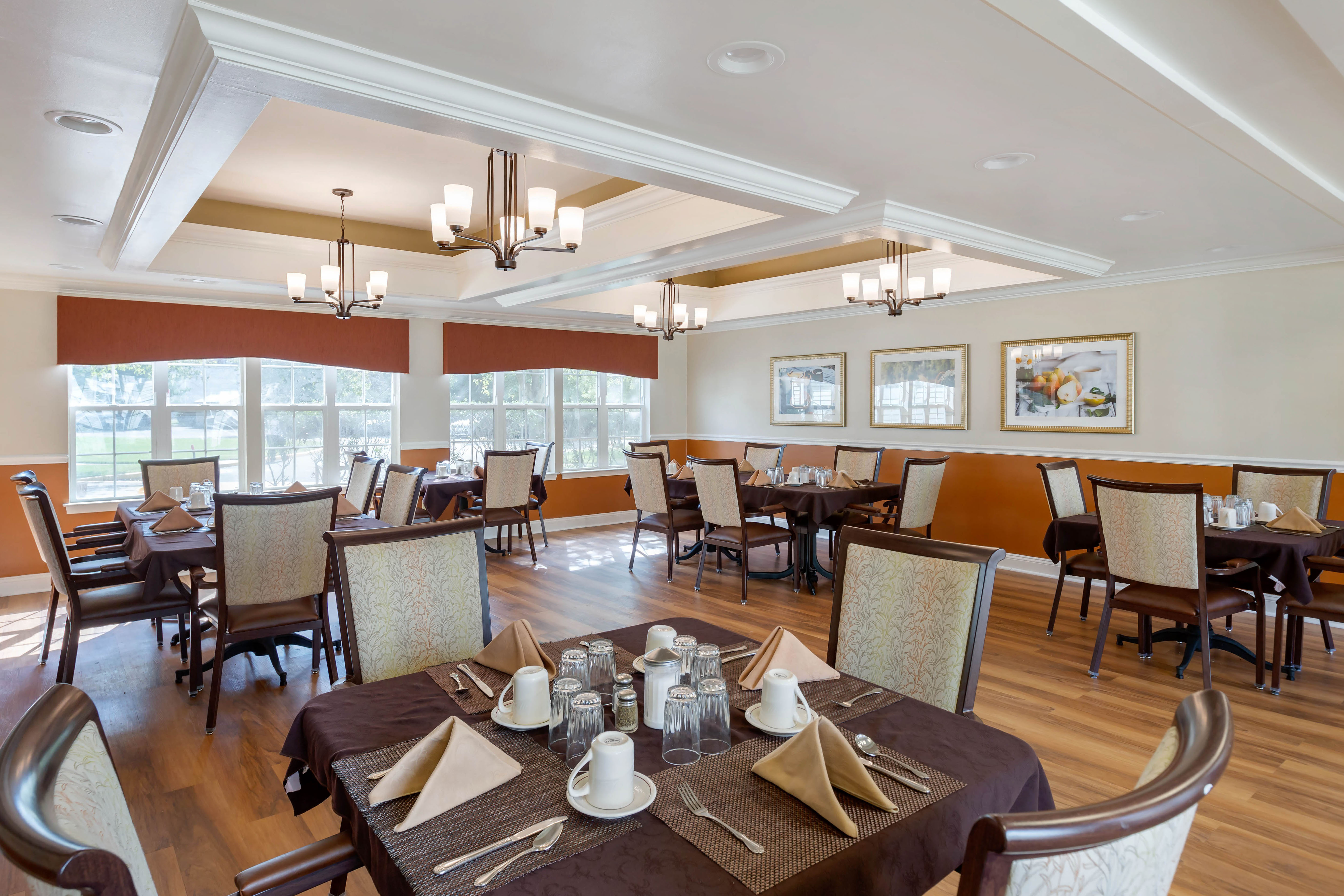 3-westampton-dining-room