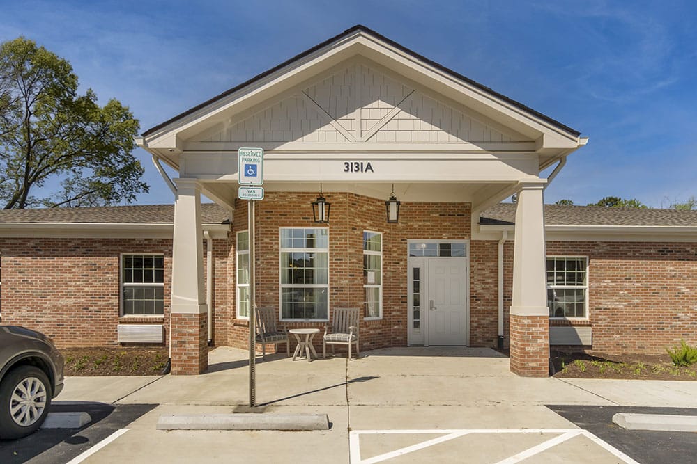 Brookdale Jackson Oaks Independent & Assisted Living Jackson TN