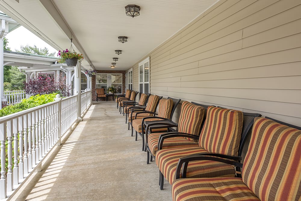 mentor-large-porch