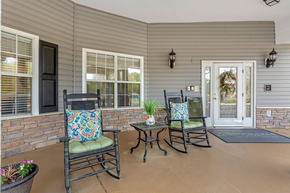 smithfield-large-porch