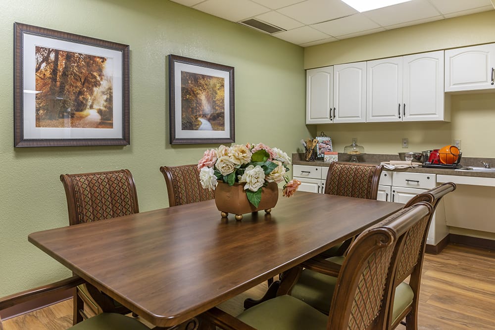 Brookdale Westover Hills | Assisted Living and Memory Care in Ft. Worth, TX