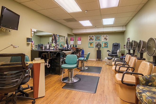  Brookdale Meridian Lakewood Skilled Nursing Salon