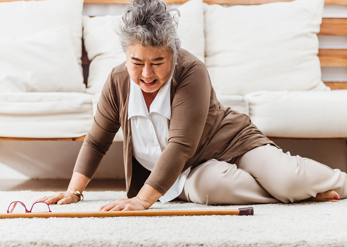 Six Risk Factors for Falls | Brookdale Senior Living