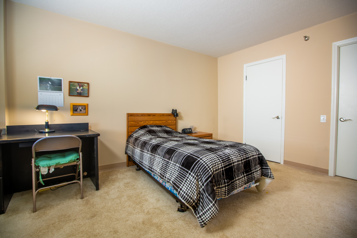  Make It Mine Season 3 Episode 6 before photo