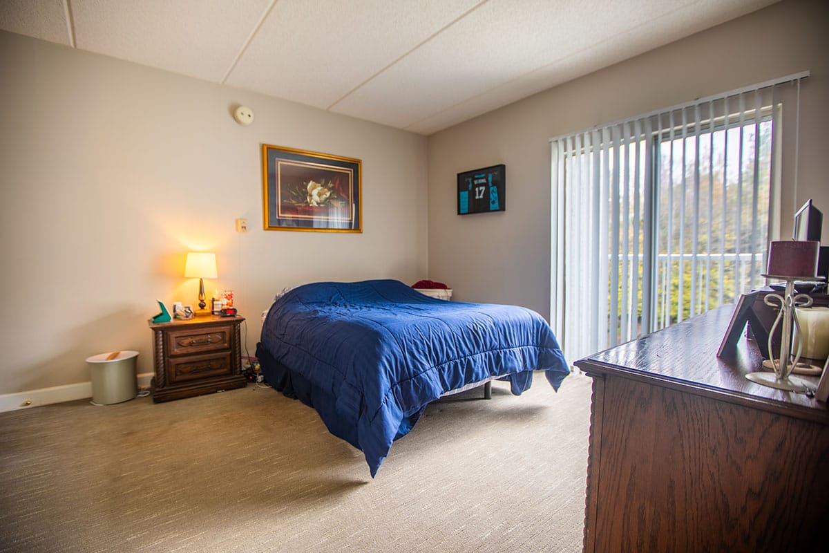  Make It Mine Season 5 Episode 2 Before Photo 